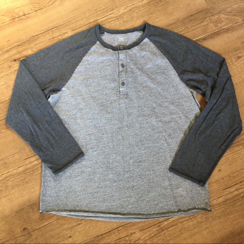 Gap Gray Henley